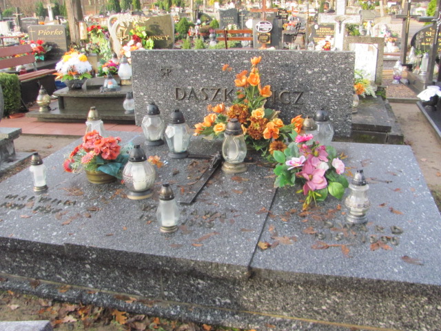 Grób Aleksander Daszkiewicz