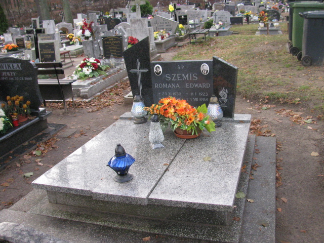 Grób Edward Szemis