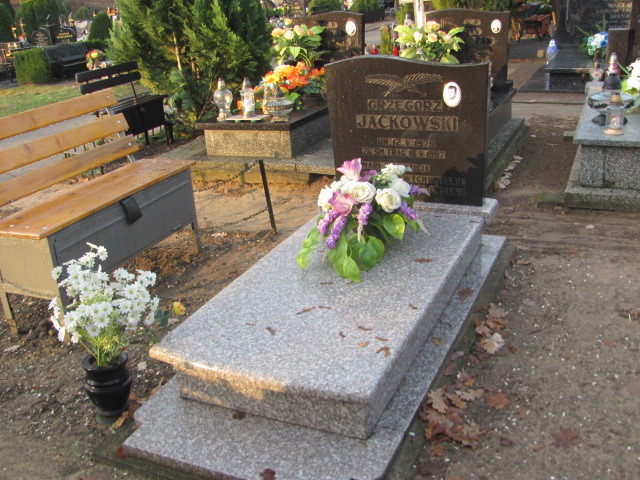 Grzegorz Jackowski 1979 Łobez - Grobonet - Wyszukiwarka osób pochowanych