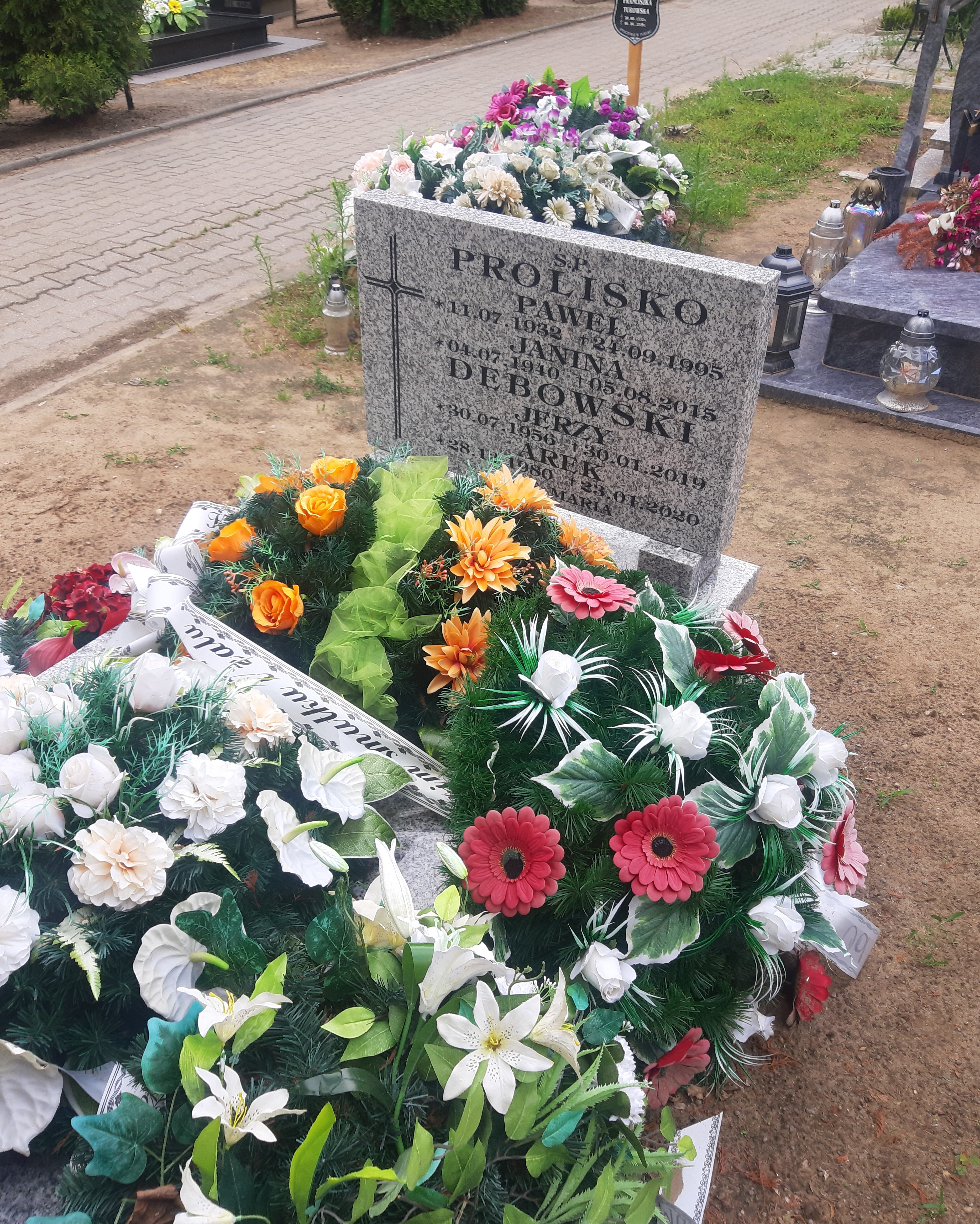 Arkadiusz Dębowski 1980 Łobez - Grobonet - Wyszukiwarka osób pochowanych