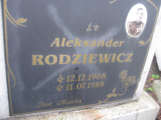 Aleksander Rodziewicz 1908 Łobez - Grobonet - Wyszukiwarka osób pochowanych